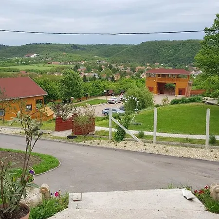 Rózsapark 2*