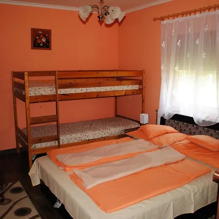 Rózsapark 2*